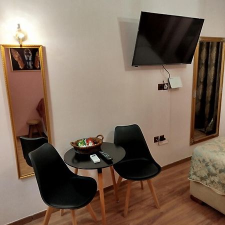 Manina Superior Apartment Salonicco Esterno foto