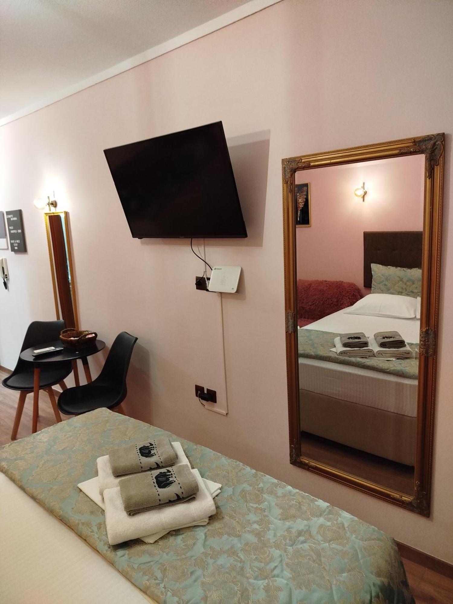Manina Superior Apartment Salonicco Esterno foto